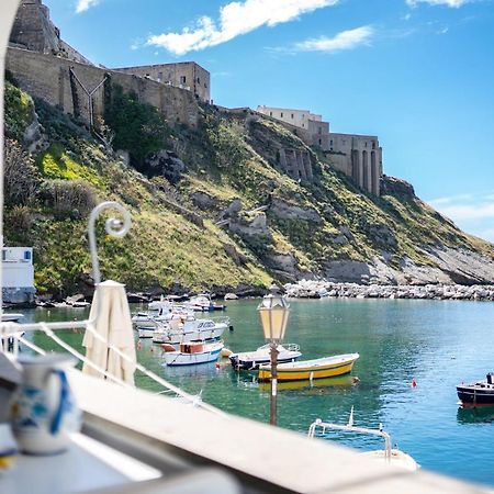 Casa Cinzia In Marina Di Corricella Villa โปรชิดา ภายนอก รูปภาพ