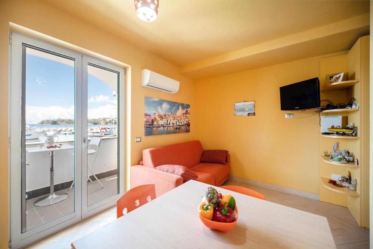 Casa Cinzia In Marina Di Corricella Villa โปรชิดา ภายนอก รูปภาพ