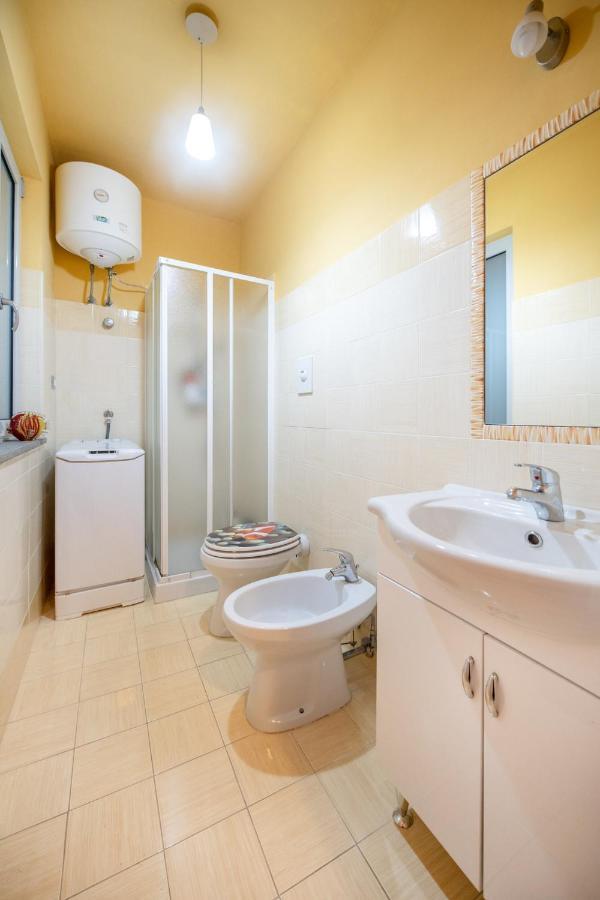 Casa Cinzia In Marina Di Corricella Villa โปรชิดา ภายนอก รูปภาพ