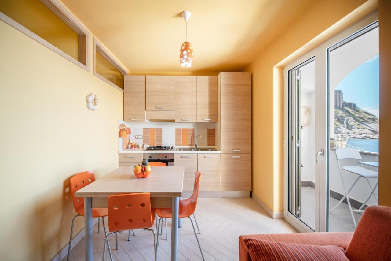 Casa Cinzia In Marina Di Corricella Villa โปรชิดา ภายนอก รูปภาพ