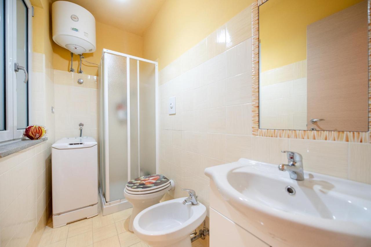 Casa Cinzia In Marina Di Corricella Villa โปรชิดา ภายนอก รูปภาพ